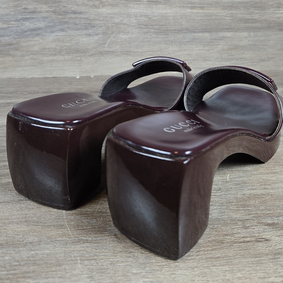 Authentic Gucci Plum Leather Wood Block Heel Slip On Slides Sandals Sz 37 US 6.5 - Picture 6 of 12